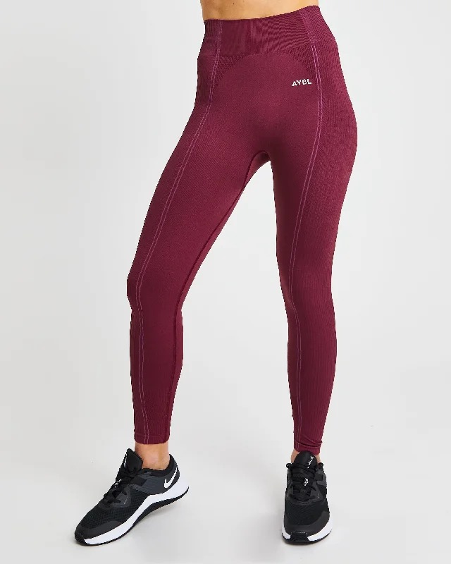 Reflex Seamless Leggings - Plum Comfortable Fleece-Lined Leggings
