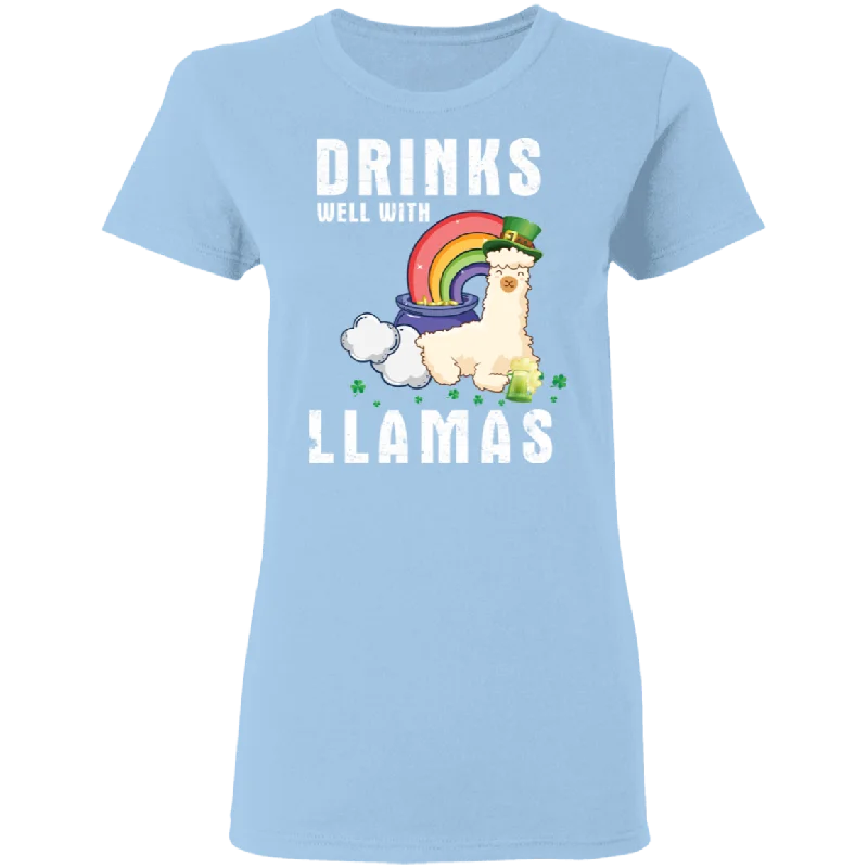 Drinks Well With Llamas Drinking St Patrick's Day Gifts Ladies T-Shirt Asymmetrical Pockets Print