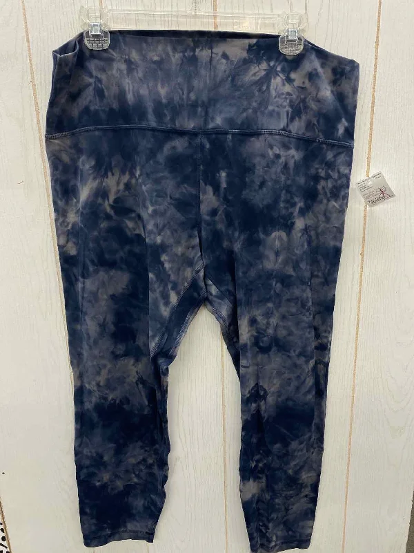 Lululemon Blue Womens Size 18 Leggings Trendy Leather-Look Workout Leggings