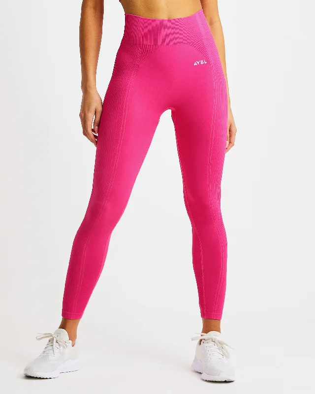 Reflex Seamless Leggings - Fuchsia Pink Trendy Sports Performance Leggings