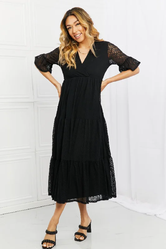Size Large Lace Tiered Dress in Black Tunics Wedding white