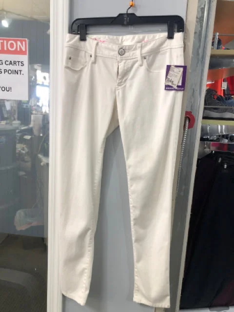 White Lilly Pulitzer Pants BOUTIQUE Women's Soft Stretch Trousers