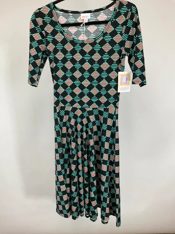 NWT LuLaroe Black Patterned Dress sz S Tunics Versatile all-occasion