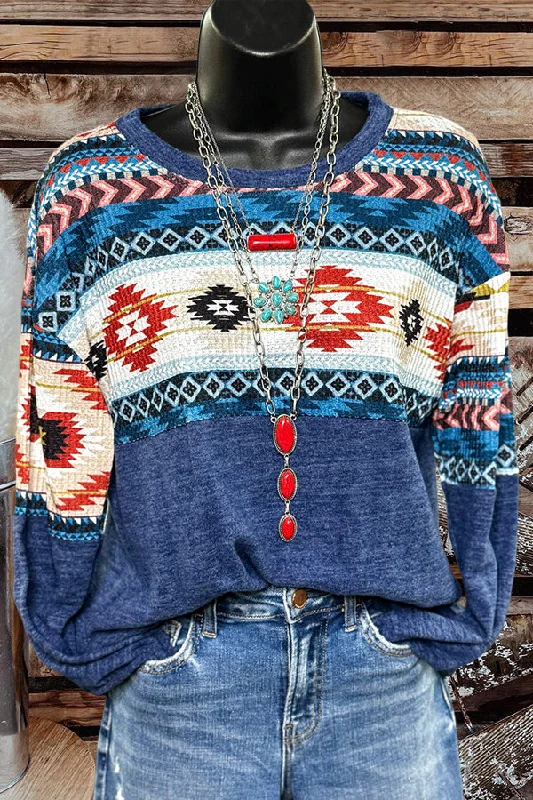 Retro Western Aztec Print Sweatshirt Hoodie with Contrast Stitching Detailed Premium