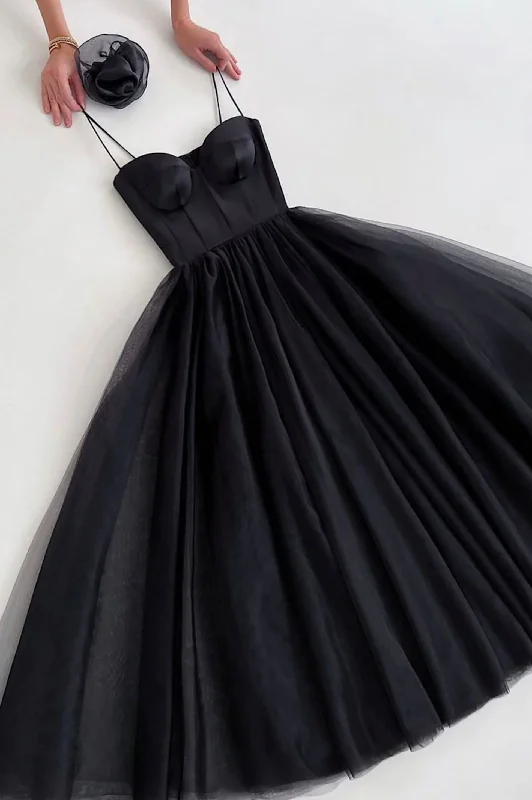 Black Spaghetti Tulle Short Prom Dress, Black Homecoming Party Dress Halter Neckline Beach Black Spaghetti Tulle Short Prom Dress, Black Homecoming Party Dress Halter Neckline Beach