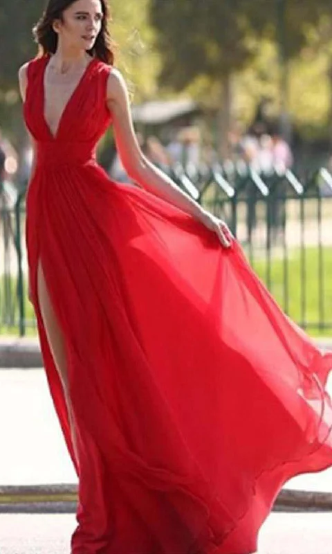 Flowy Long Red Prom Dresses With Plunge V-neck And High Side Slit P506 Tunics Practical easy-care Flowy Long Red Prom Dresses With Plunge V-neck And High Side Slit P506 Tunics Practical easy-care
