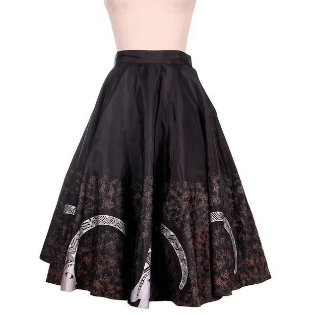 Vintage Circle Skirt Black & Silver Inca? Whimsical Border Print 1950s 27" Waist velvet skirt luxury Vintage Circle Skirt Black & Silver Inca? Whimsical Border Print 1950s 27" Waist velvet skirt luxury