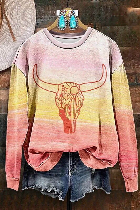 Retro Bull Head Gradient Sweatshirt Hoodie with Longline Fit Extended Stylish