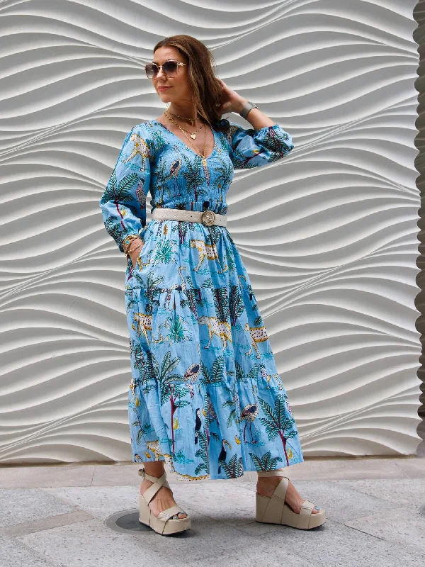 'GRACE V-DRESS’ IN SKY JUNGLE Tunics Versatile functional