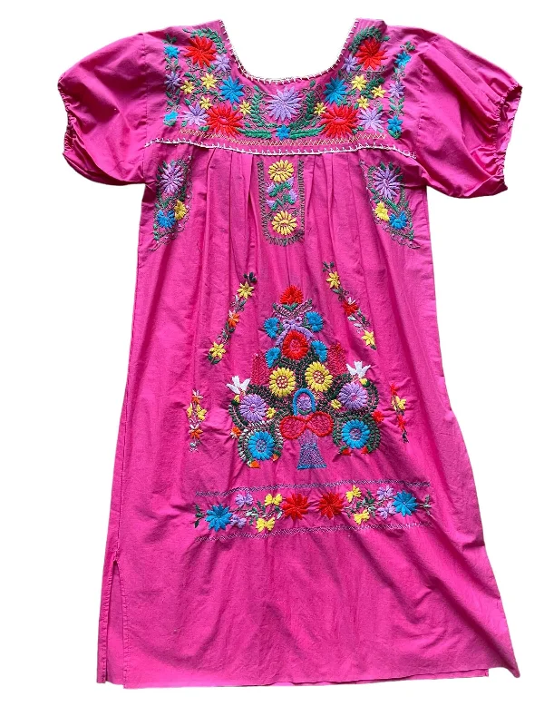 Vintage Mexican Embroidered Dress XL Tunics Stylish modern