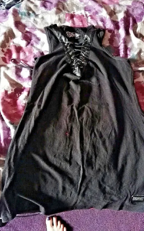 BLACK GOTHIC SKELETON BONES/LACE UP gothic dress. SIZE XL