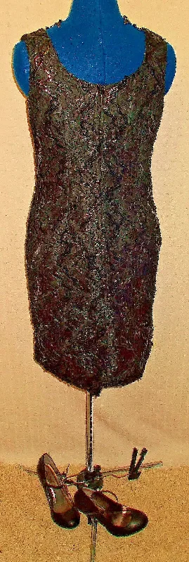 Exquisite BEADWORK TRUE Vintage Black Lace & Beadwork textured dress. size 10-
