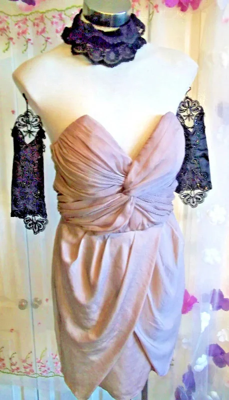 Gorgeous H&M dusky pink sweetheart strapless dress corset size 12