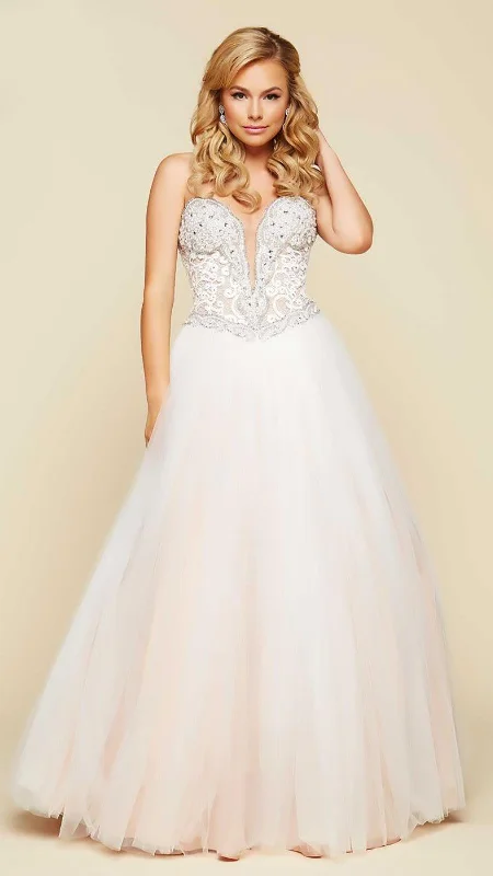 Mac Duggal - 65357HSC Bead-Crusted Plunging Sweetheart Ballgown