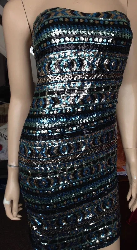 Moio Hemero. Size M. Figure Hugging sequinned, graduating colour Strapless Dress