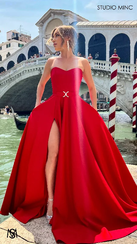 SWEETHEART - Red Strapless Formal dress with Corset & Full Circle Skirt